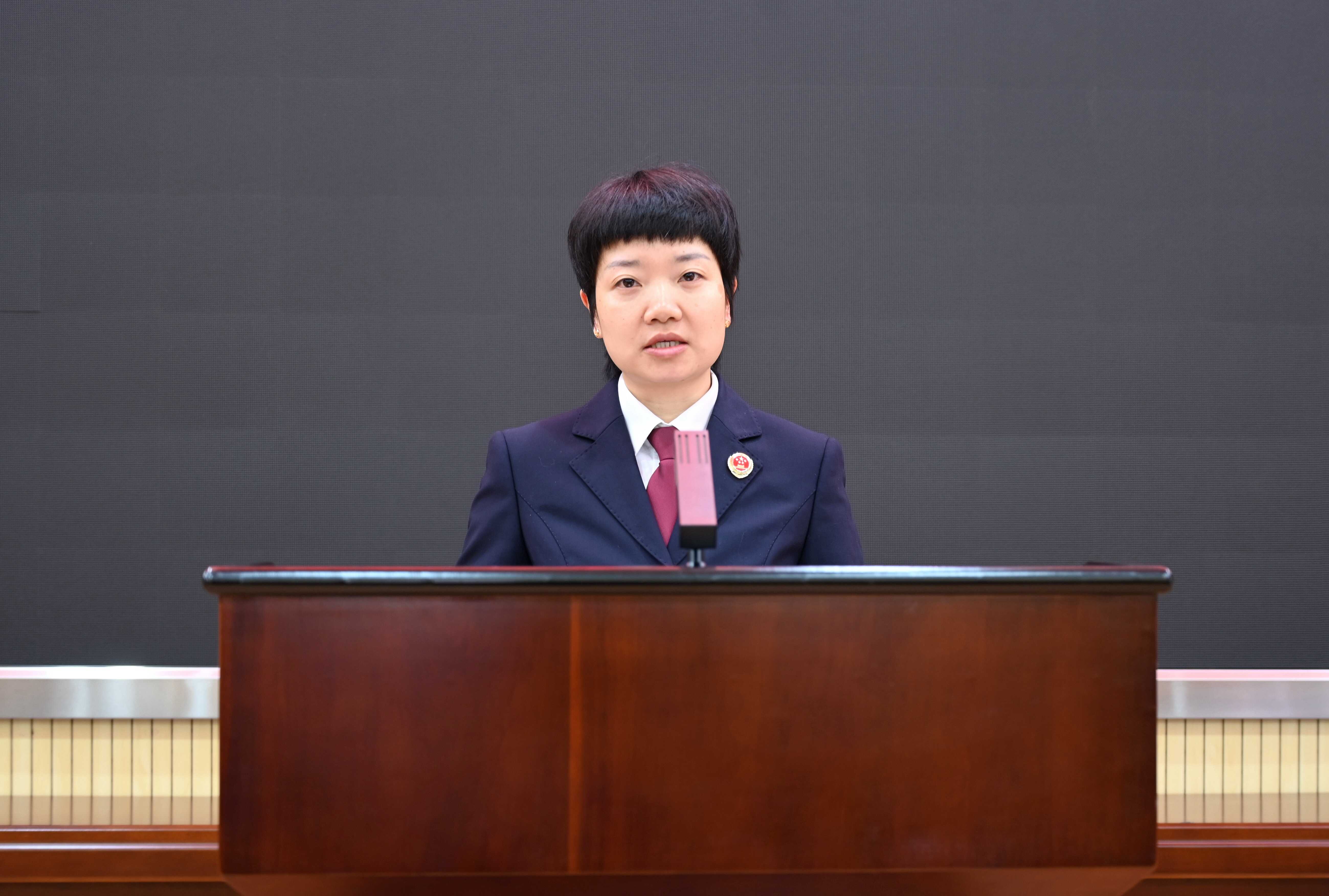 梁玉金副本.jpg